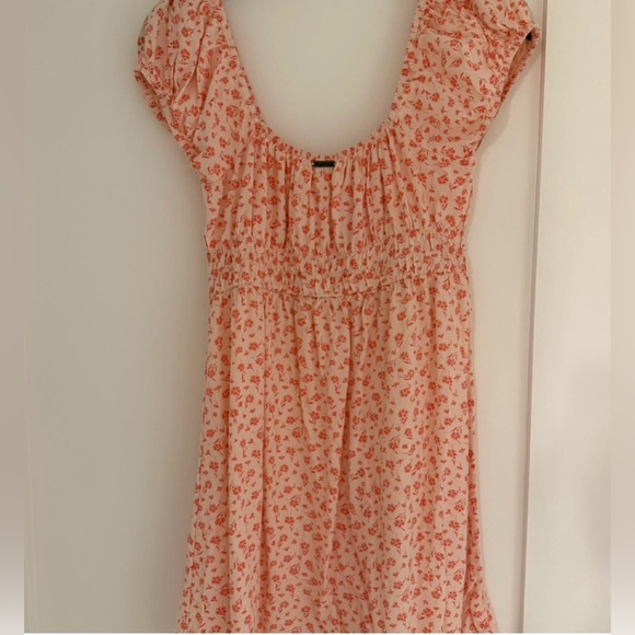 BILLABONG Dresses & Skirts - Billabong Sunrise Floral Sweetheart Mini dress size S